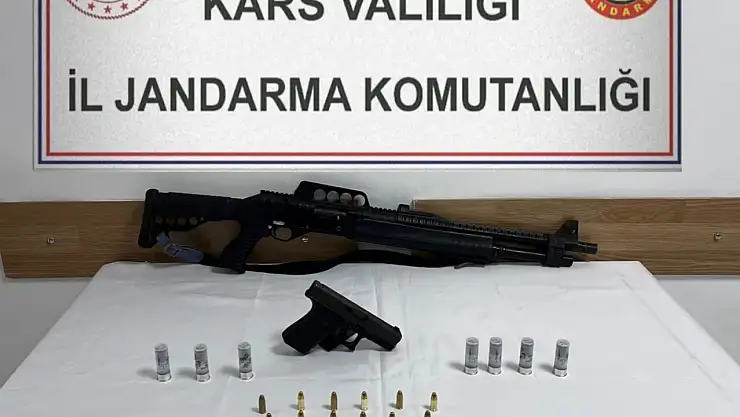 Kars'ta Jandarma Tarafından Silah Kaçakçılığına Yönelik Operasyon Düzenlendi