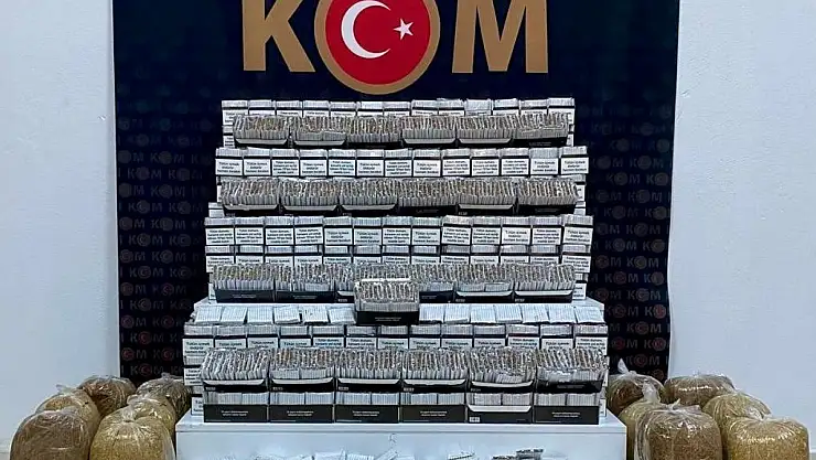 Kars'ta kaçak tütün operasyonu: 80 bin makaron ve 60 kilo tütün ele geçirildi