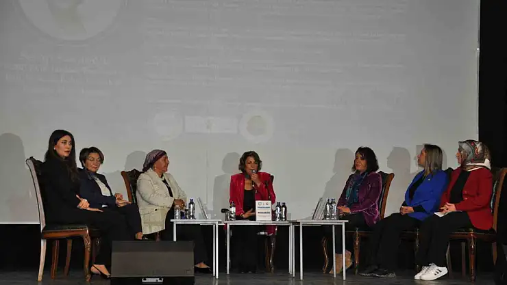 Kars'ta Kadın Girişimciler Zirvesi: Geleceği Şekillendiren Güçler Bir Araya Geldi