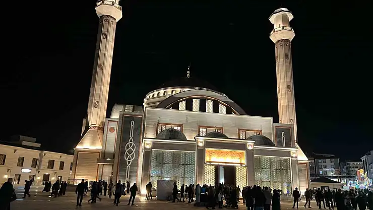 Kars'ta Kadir Gecesi ihya edildi