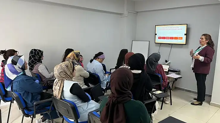 Kars'ta Normal Doğum Eğitimi ile Farkındalık Artırılıyor!