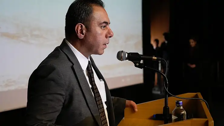 Kars'ta Serhat'ta İz Bırakanlar İş Zirvesi Büyük İlgi Gördü