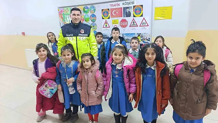 Kars'ta trafik bilinci küçük yaşta başlıyor