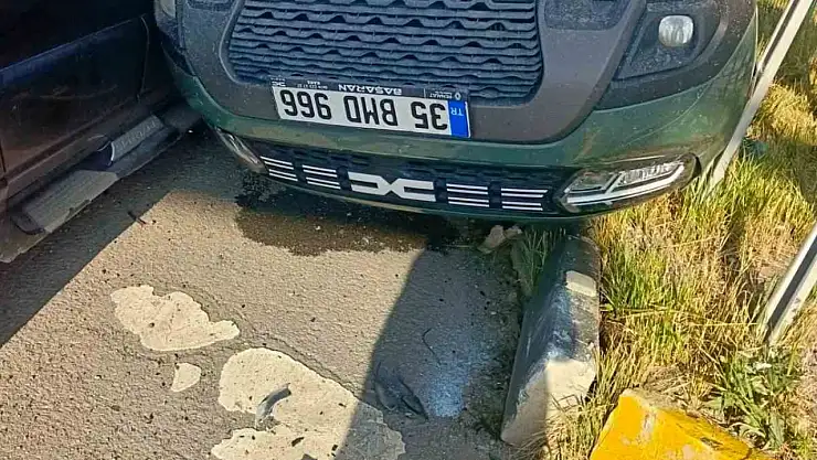 Kars'ta trafik kazası: İki yaralı, otomobil devrildi, tahkikat başlatıldı