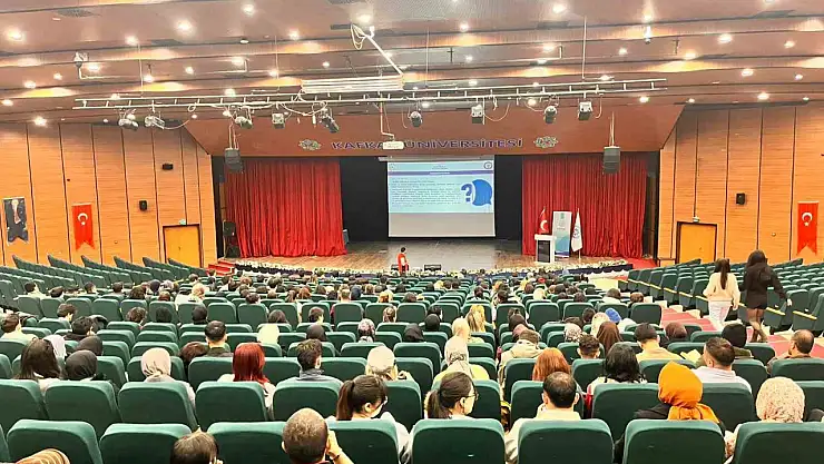 Kars'ta üniversite öğrencilerine terörle mücadele eğitimi verildi