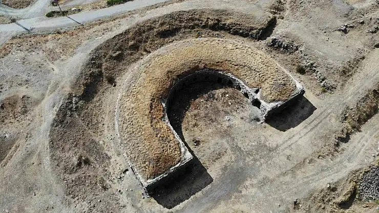 Kars'taki tarihi Gemli Tabya, restorasyon bekliyor turizm potansiyeli artabilir
