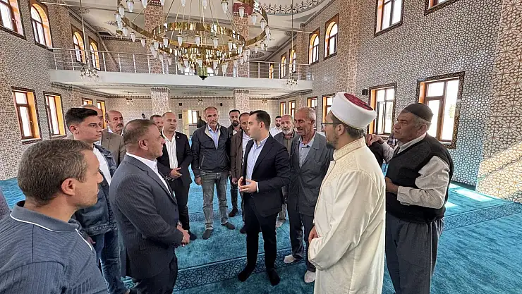 Kaymakam İsmail Güney Eşmepınar Köyünde Cuma Namazını Kıldırdı