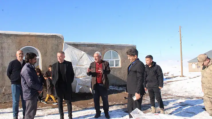 Kaymakam Minuz'dan Hamur mezralarına saha ziyareti