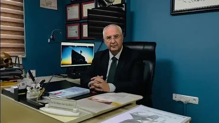 Kendini bulmak mı, yaratmak mı? Prof. Dr. Kadıoğlu içsel yolculuğu ele aldı