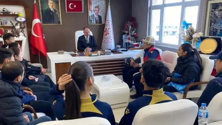 Kırgızistan Curling Milli Takımı Erzurum'da Kamp Yapıyor