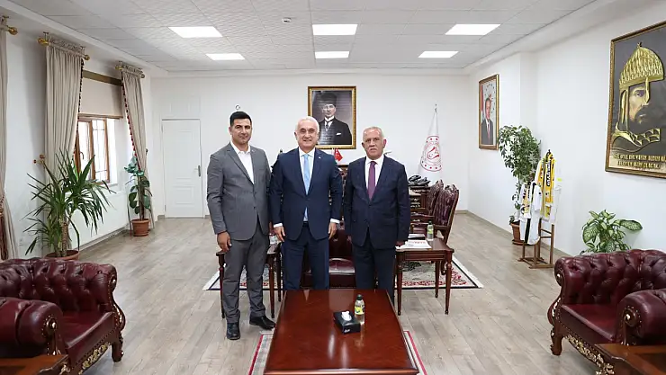 Kırköy ve Yeşilova Belediye Başkanlarından Vali Avni Çakır'a Ziyaret