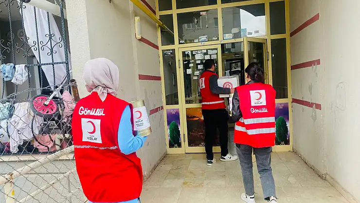 Doğubeyazıt Kızılay'da bayram yoğunluğu