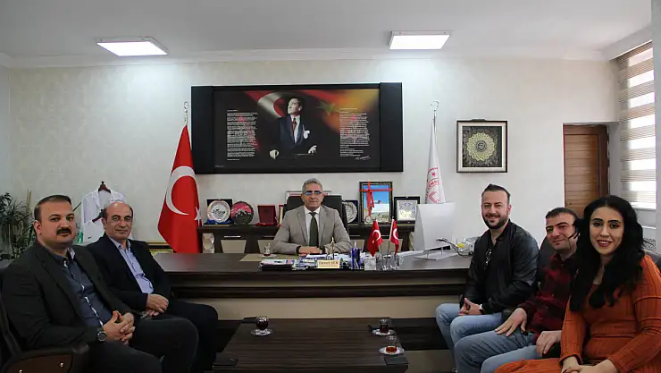 Koru Yayınları'ndan Doğubayazıt İlçe Milli Eğitim Müdürü Şen'e ziyaret