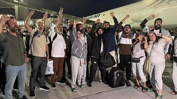 Küresel Sumud Filosu aktivistleri Türkiye'de