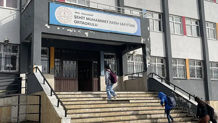 Malazgirt'te ders zili yeniden çaldı