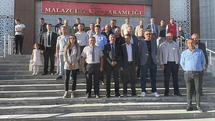 Malazgirt'te kaymakamlıkta yangın tatbikatı gerçekleştirildi, personel eğitim aldı