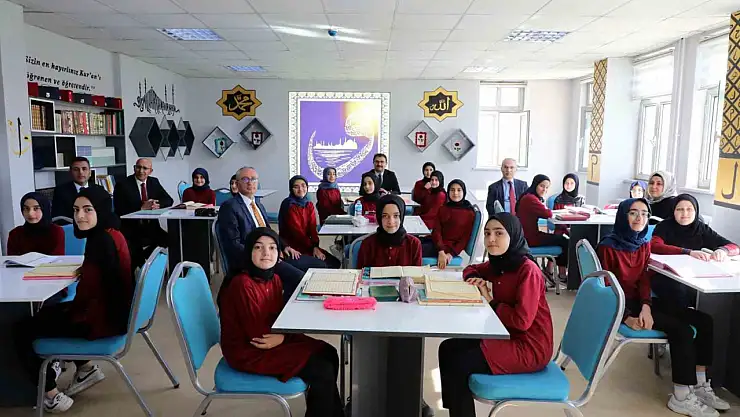 MEB Din Öğretimi Genel Müdürü Dr. İşleyen'den Ağrı'da önemli temaslar