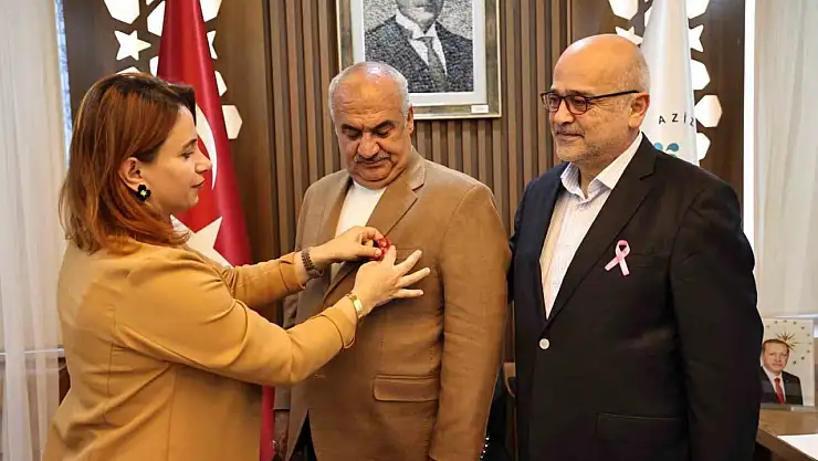 Meme Kanseri Farkındalık Ayı'nda Aziziye'den önemli ziyaret ve mesajlar