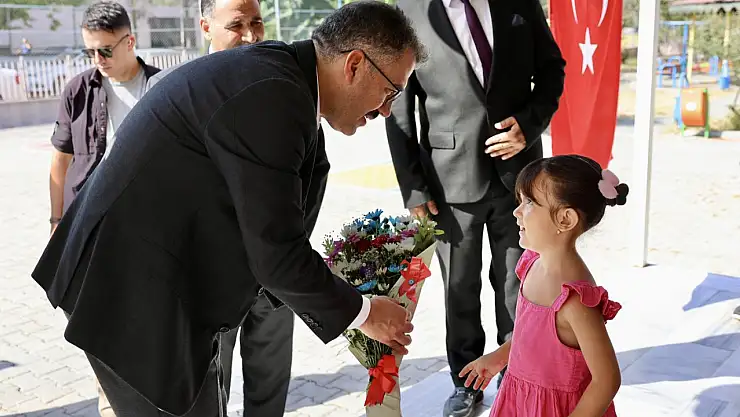 Minik Öğrencilerin Okul Yolculuğu Uyum Haftası ile Başladı