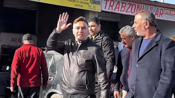 Müdür Önder, pazar mesaisinde oto sanayi esnafıyla buluştu