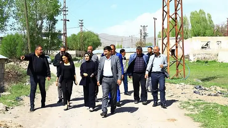 Muradiye Belediyesi Eş Başkanından Kapalı Yol Keşif Denetimi