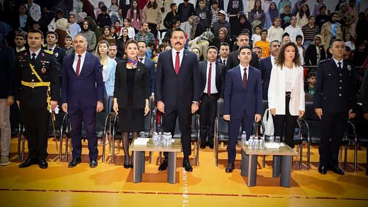 Muradiye'de 29 Ekim Cumhuriyet Bayramı Coşkuyla Kutlandı