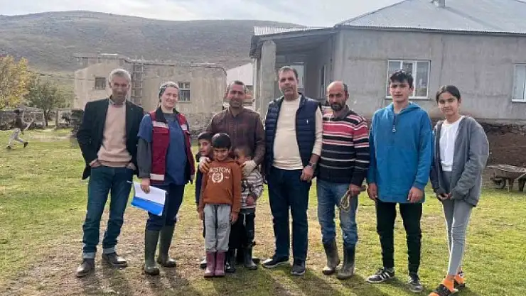 Muradiye'de Başlatılan Buzağı Ölümlerinin Azaltılması Eğitimleri Devam Ediyor