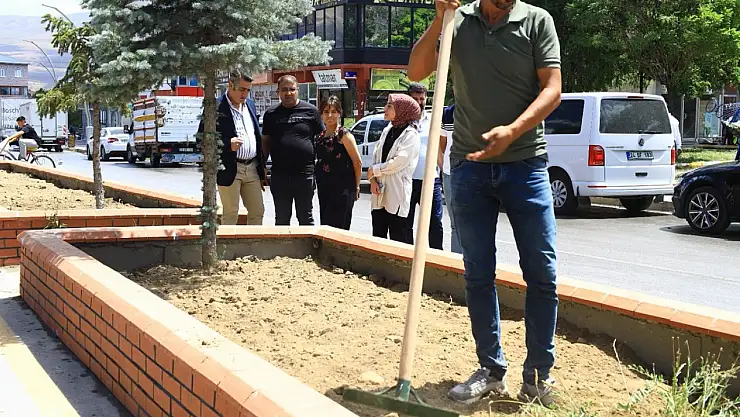 Muradiye'de Refüj Dolgu Çalışmaları Projeleri Takip Ediliyor