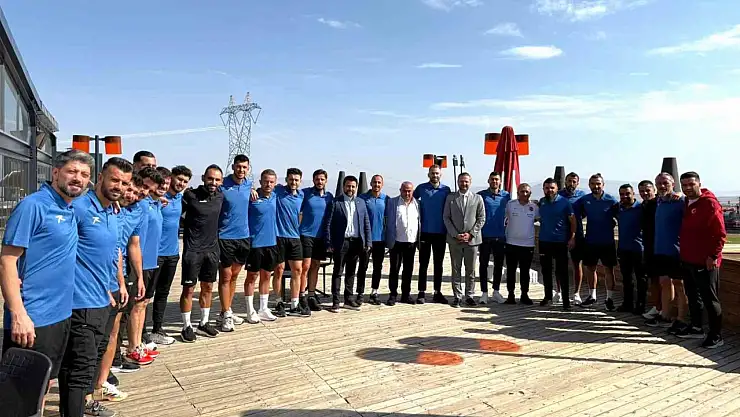 Murat Şahin, Erzurum'da UEFA Antrenör Kurslarını ziyaret etti, Fencioğlu'na tebrikler!