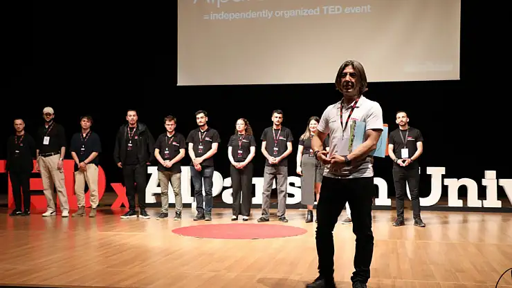 Muş Alparslan Üniversitesi'nde TEDx etkinliği dijital ortamda ilham veriyor!