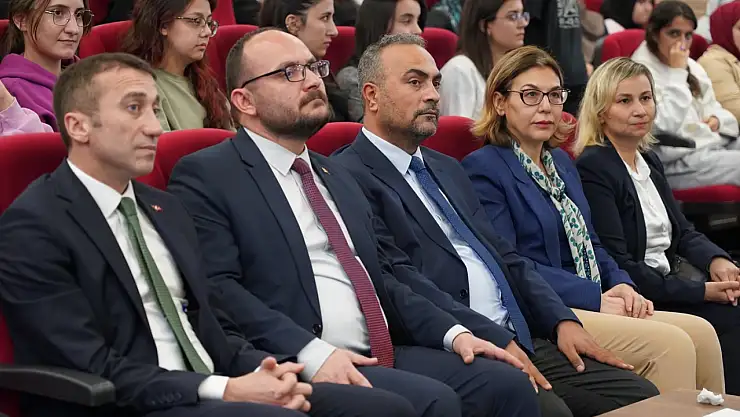 Muş Alparslan Üniversitesi Rektörü, Öğrencilerle Samimi Sohbette