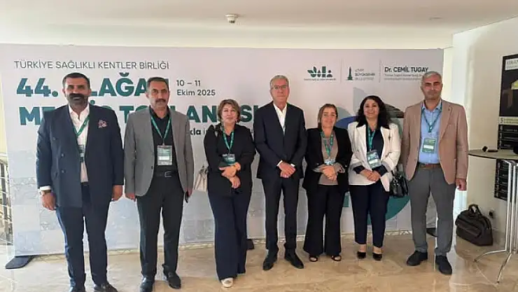 Muş Belediyesi Eşbaşkanı Sırrı Söylemez, Sağlıklı Kentler Birliği Toplantısına Katıldı