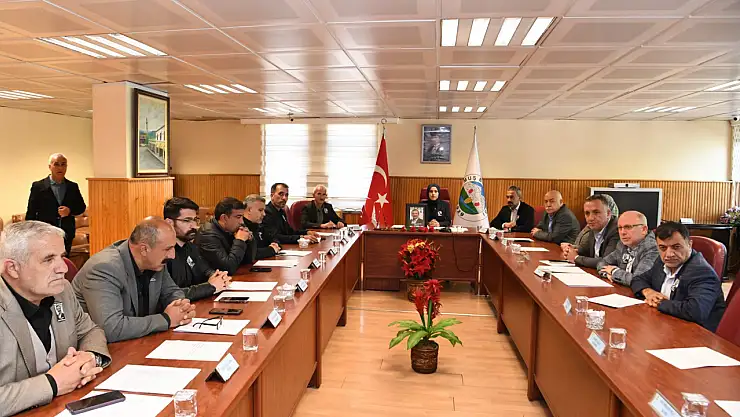 Muş Belediyesi Meclis Toplantısında Sırrı Süreyya Önder Anıldı