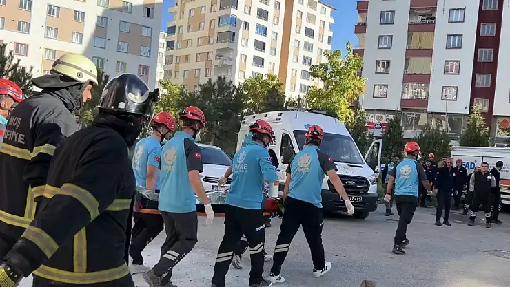 Muş Devlet Hastanesi'nde geniş katılımlı yangın tatbikatı başarıyla gerçekleştirildi