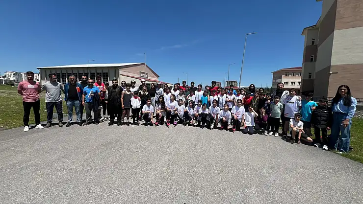 Muş Gençlik ve Spor İl Müdürlüğü'nden Coşkulu 19 Mayıs Etkinliği