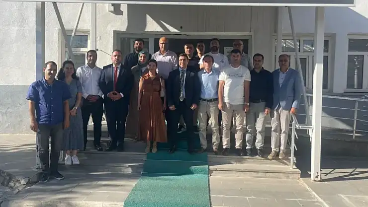 Muş Gençlik ve Spor İl Müdürlüğü'nde Görev Değişimi: Mehmet Arif Taşdemir'den Yusuf Kılıç'a Devredildi