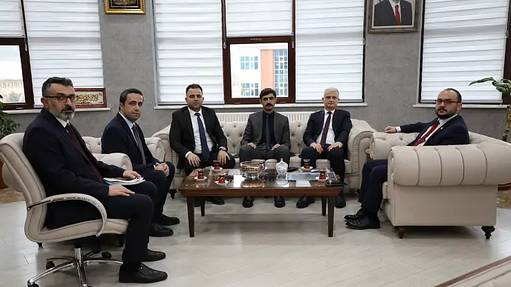 Muş Gençlik ve Spor İl Müdürü Yusuf Kılıç'tan Rektör Alican'a Ziyaret