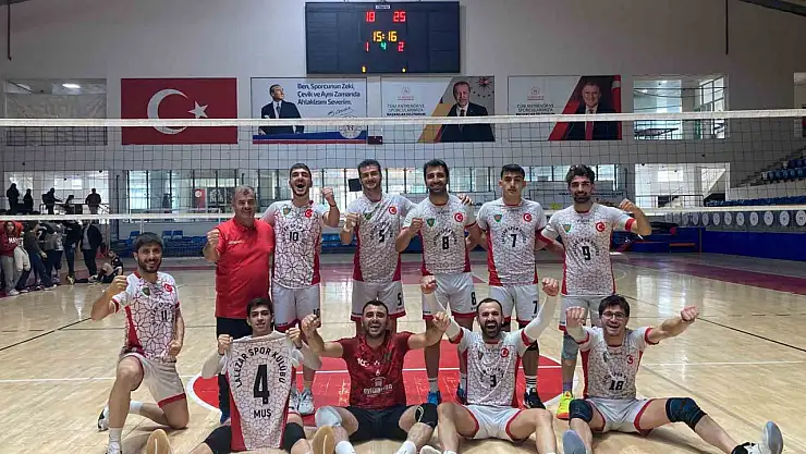 Muş Lalezar Spor, Hakkari Gençlik Spor'u mağlup ederek 12 puanla ilk yarıyı kapattı