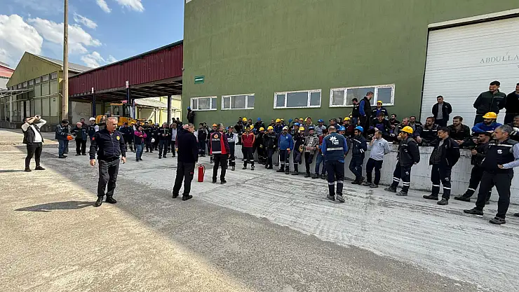 Muş Şeker Fabrikası Personeline Yangın Eğitimi ve Tatbikatı