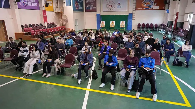 Muş'ta Aday Voleybol Hakem Kursu Başladı, 57 Kursiyer Eğitime Katıldı