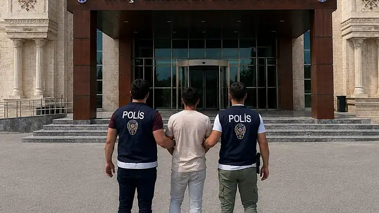 Muş'ta aranan hükümlü polisten kaçamadı