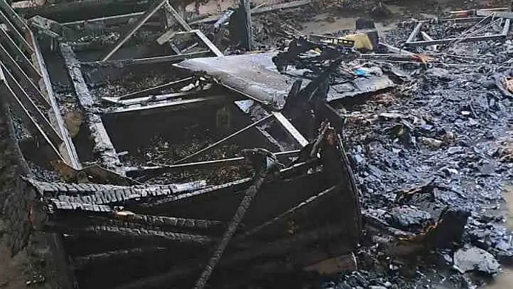 Muş'ta evde çıkan yangın, zamanında müdahale ile kontrol altına alındı sebebi araştırılıyor