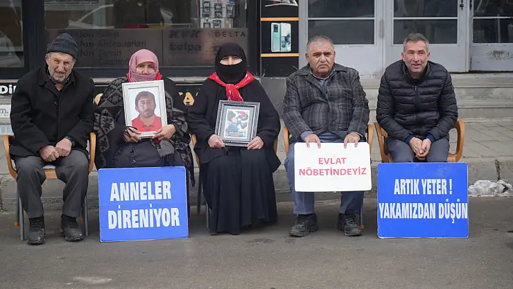 Muş'ta evlat nöbeti kararlılıkla devam ediyor