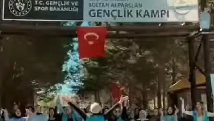 Muş'ta Gençler Malazgirt Sultan Alparslan Gençlik Kampında Buluştu