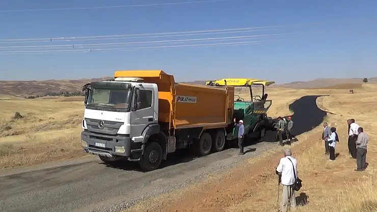 Muş'ta Kırsal Ulaşım İçin 150 Kilometre Asfalt Seferberliği Başladı!
