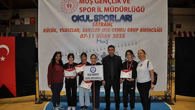 Muş'ta satranç turnuvası sona erdi
