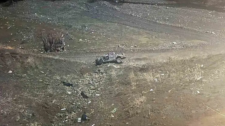 Muş'ta VEDAŞ personeli aracının uçuruma yuvarlanması sonucu hayatını kaybetti