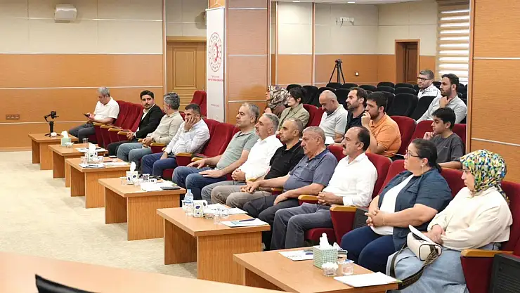 Muş TSO, yeşil dönüşüm için sanayicilere bilgilendirme toplantısı düzenledi