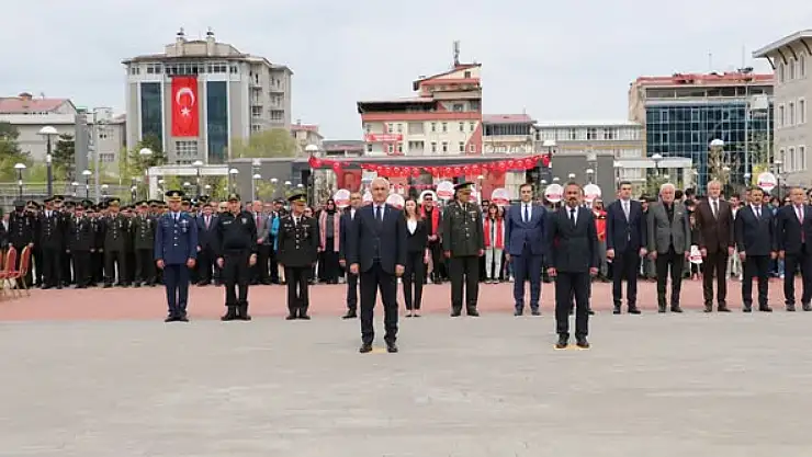 Muş'un 108. Kurtuluş Yıl Dönümü Coşkuyla Kutlandı
