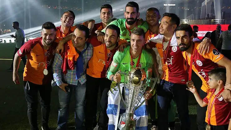 Muslera neden gidiyor?